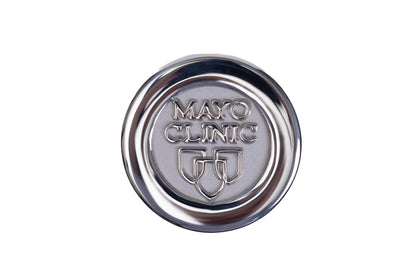 Lapel, garment magnet